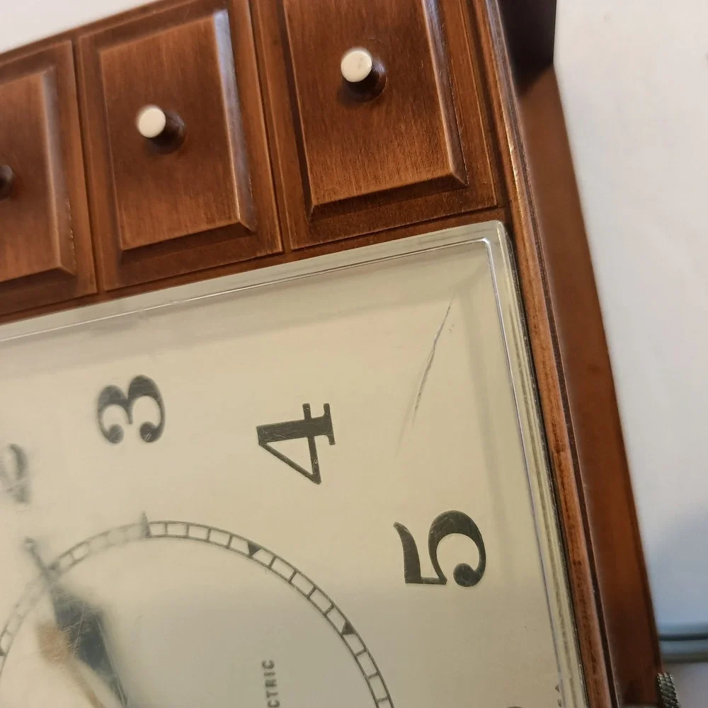 Vtg GE Hanging Electric Wall Clock Model #2129 Chest of Drawers, Tested‎ Works